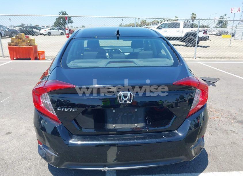 Photo 16 of 2018 Honda Civic EX (VIN 2HGFC2F79JH518723)
