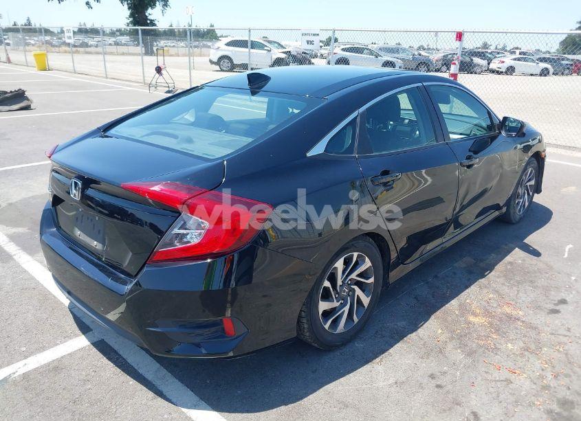 Photo 4 of 2018 Honda Civic EX (VIN 2HGFC2F79JH518723)