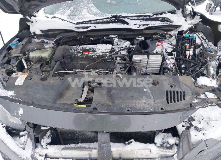 Photo 10 of 2018 Honda Civic EX (VIN 2HGFC2F79JH520696)