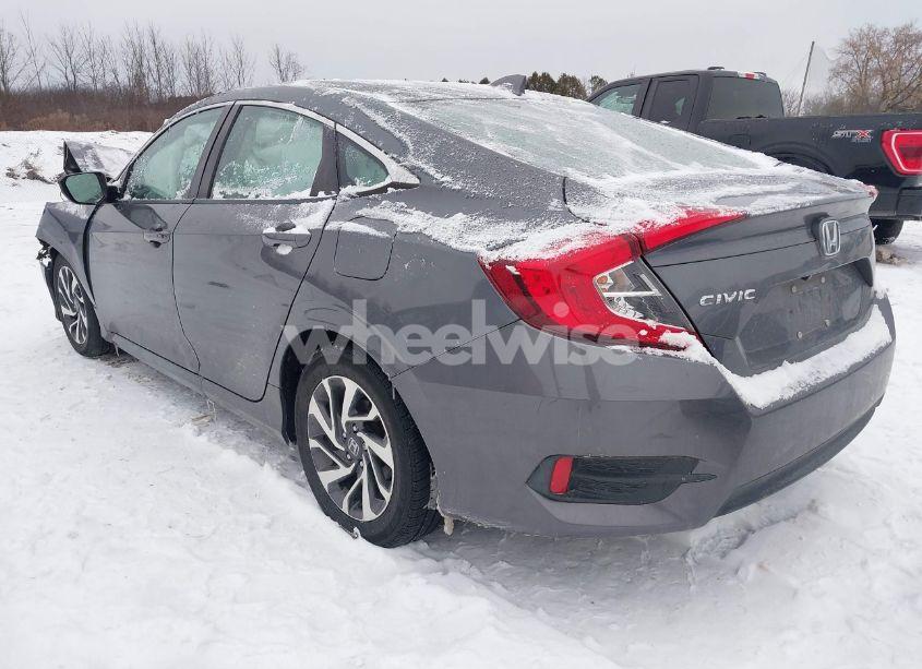 Photo 3 of 2018 Honda Civic EX (VIN 2HGFC2F79JH520696)