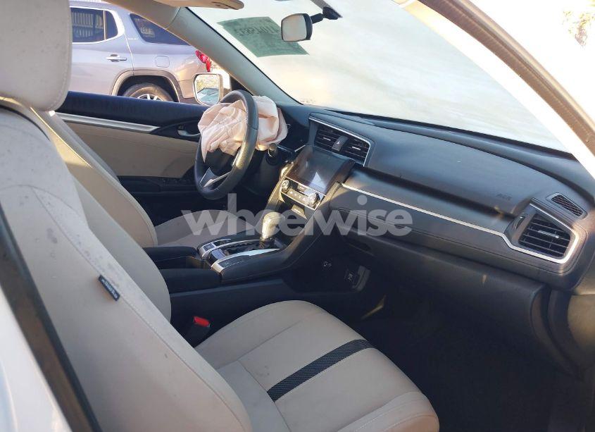 Photo 5 of 2018 Honda Civic EX (VIN 2HGFC2F79JH529172)