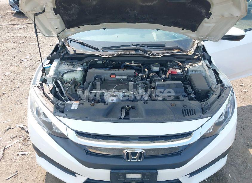 Photo 10 of 2018 Honda Civic EX (VIN 2HGFC2F79JH532184)