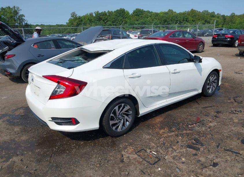 Photo 4 of 2018 Honda Civic EX (VIN 2HGFC2F79JH532184)