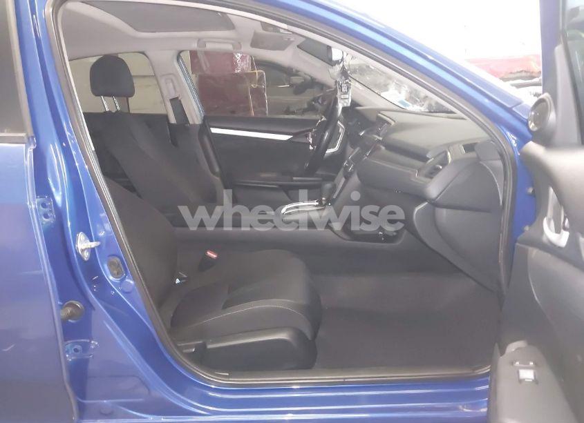 Photo 5 of 2018 Honda Civic EX (VIN 2HGFC2F79JH532797)