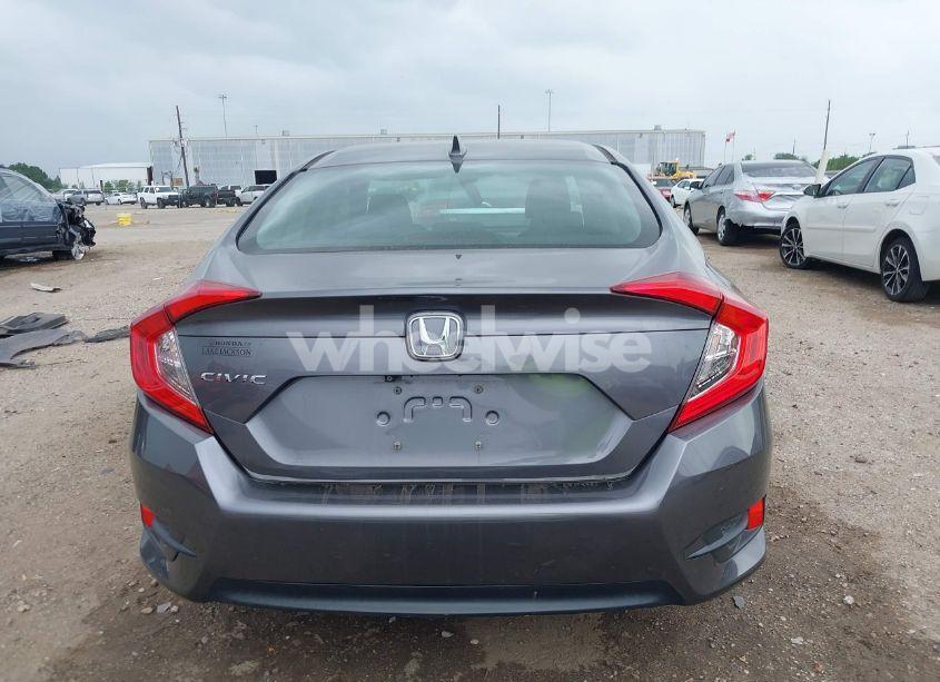 Photo 17 of 2018 Honda Civic EX (VIN 2HGFC2F79JH532881)