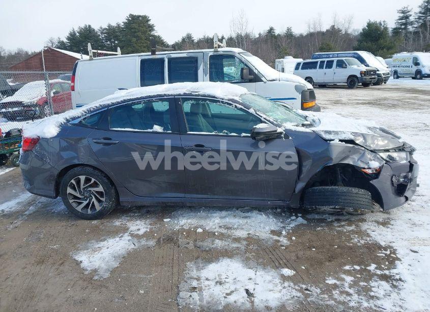 Photo 13 of 2018 Honda Civic EX (VIN 2HGFC2F79JH545842)