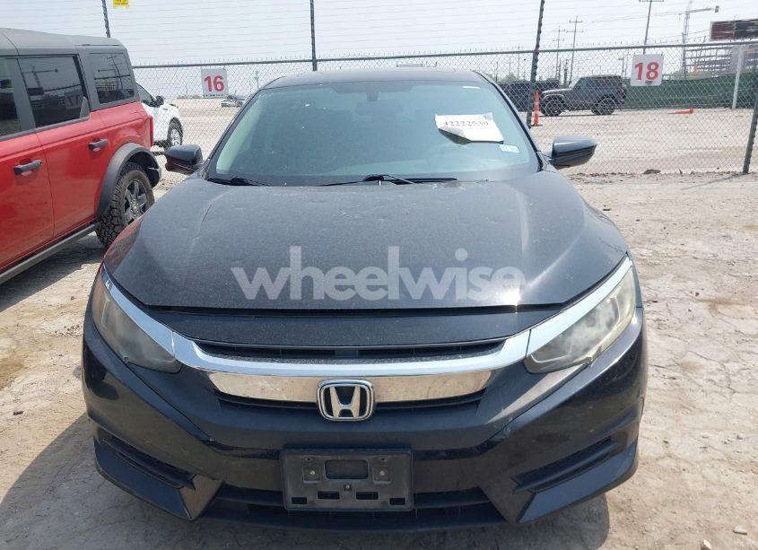 Photo 12 of 2018 Honda Civic EX (VIN 2HGFC2F79JH597603)
