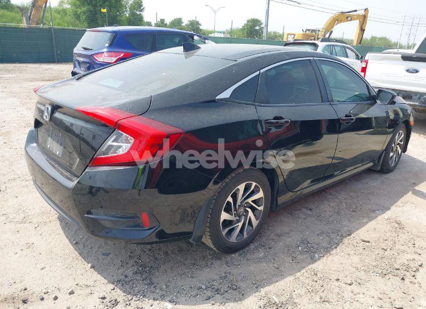 Photo 4 of 2018 Honda Civic EX (VIN 2HGFC2F79JH597603)