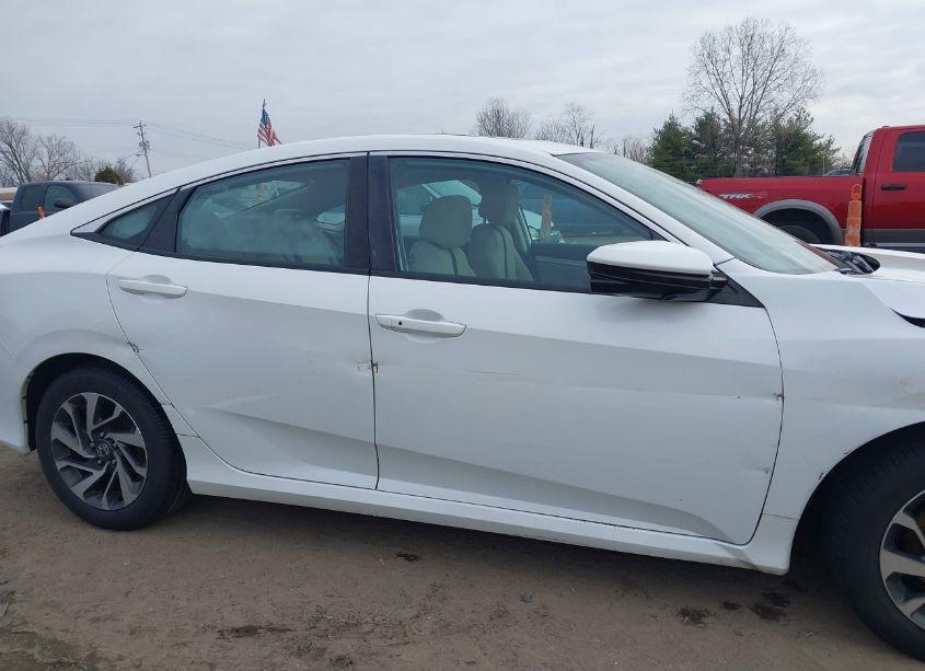 Photo 13 of 2016 Honda Civic EX (VIN 2HGFC2F7XGH524992)