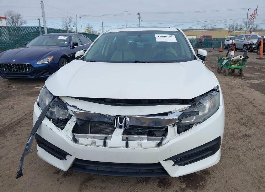 Photo 6 of 2016 Honda Civic EX (VIN 2HGFC2F7XGH524992)