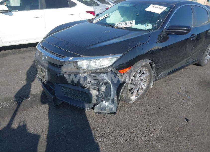 Photo 6 of 2016 Honda Civic EX (VIN 2HGFC2F7XGH561136)