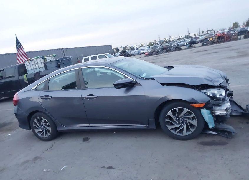 Photo 13 of 2016 Honda Civic EX (VIN 2HGFC2F7XGH576669)