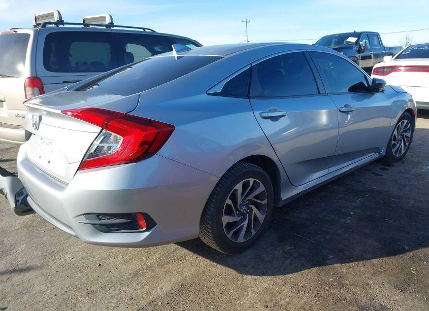 Photo 4 of 2017 Honda Civic EX (VIN 2HGFC2F7XHH527862)