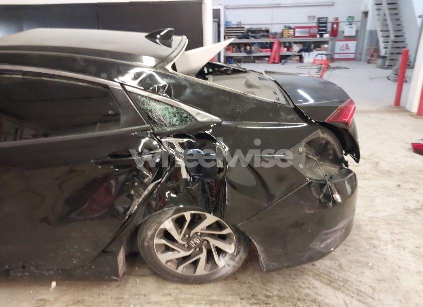 Photo 6 of 2017 Honda Civic EX (VIN 2HGFC2F7XHH559677)