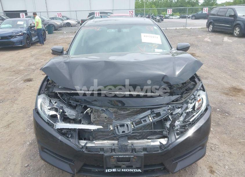 Photo 12 of 2018 Honda Civic EX (VIN 2HGFC2F7XJH510792)