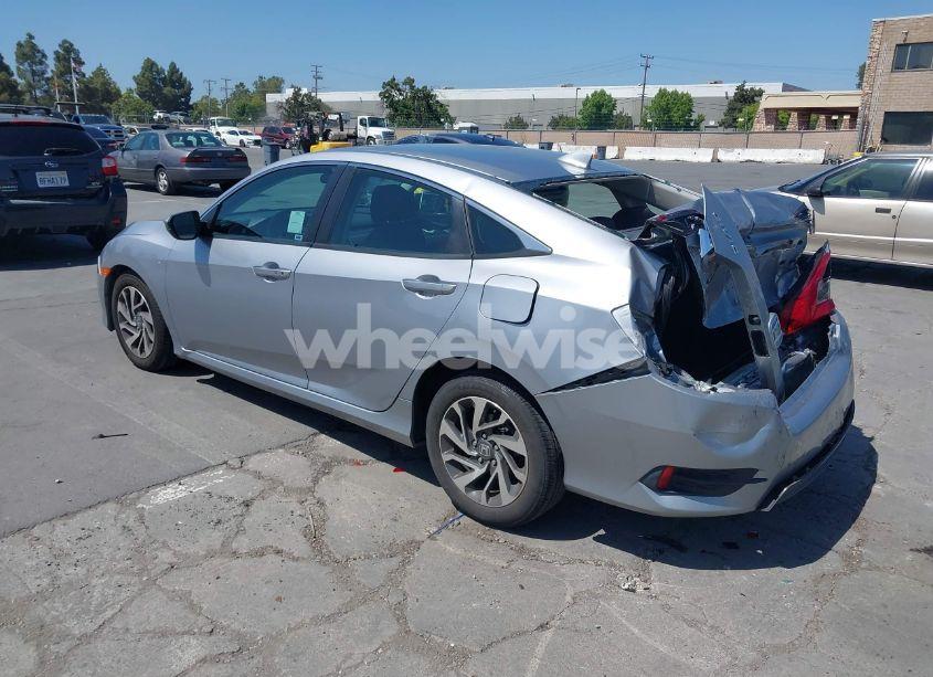 Photo 3 of 2018 Honda Civic EX (VIN 2HGFC2F7XJH513160)