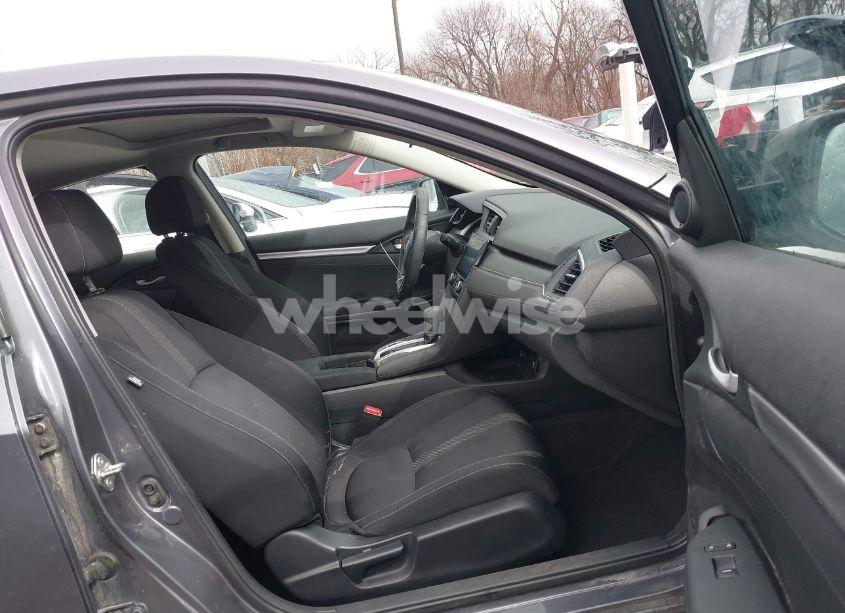 Photo 5 of 2018 Honda Civic EX (VIN 2HGFC2F7XJH550631)