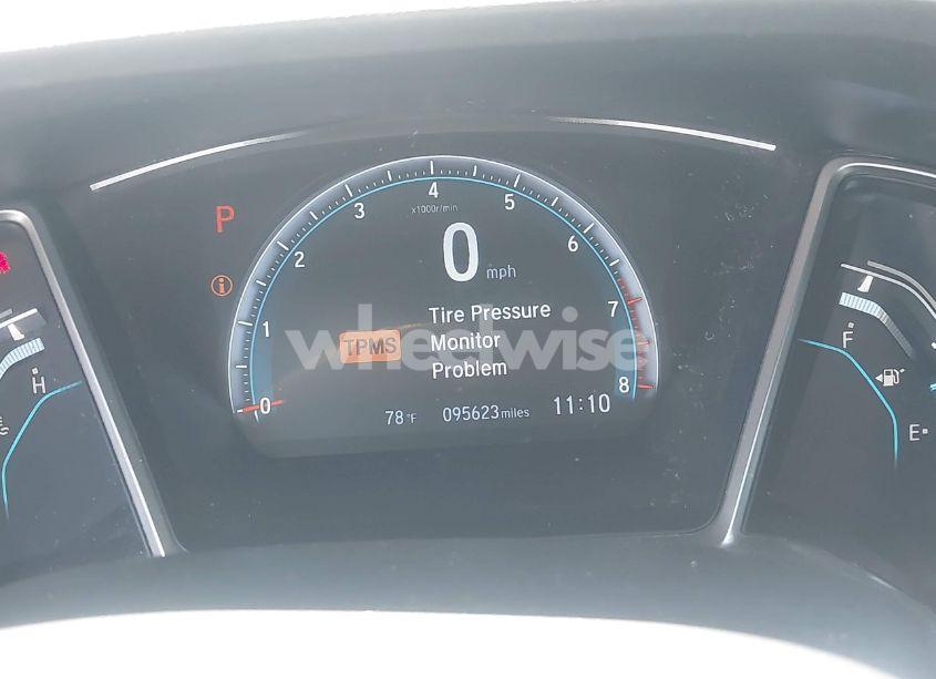 Photo 16 of 2018 Honda Civic EX (VIN 2HGFC2F7XJH575402)