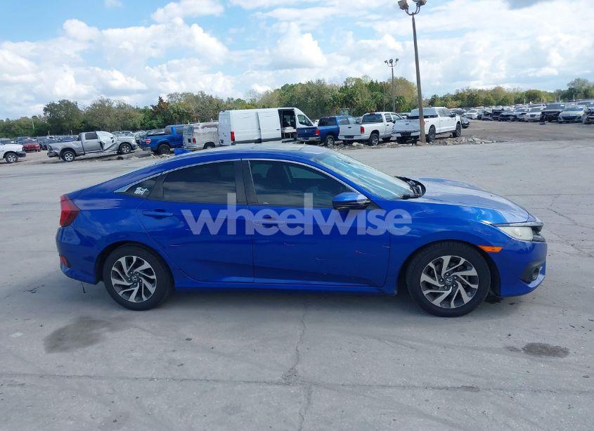 Photo 14 of 2018 Honda Civic EX (VIN 2HGFC2F7XJH588487)