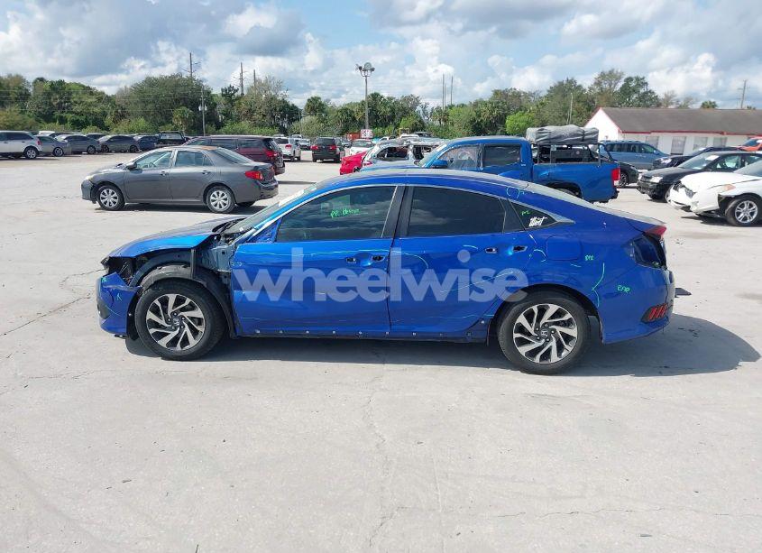 Photo 15 of 2018 Honda Civic EX (VIN 2HGFC2F7XJH588487)