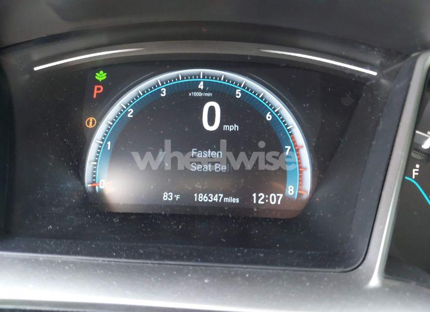 Photo 16 of 2018 Honda Civic EX (VIN 2HGFC2F7XJH588487)