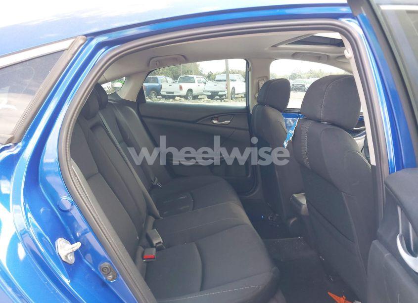 Photo 8 of 2018 Honda Civic EX (VIN 2HGFC2F7XJH588487)