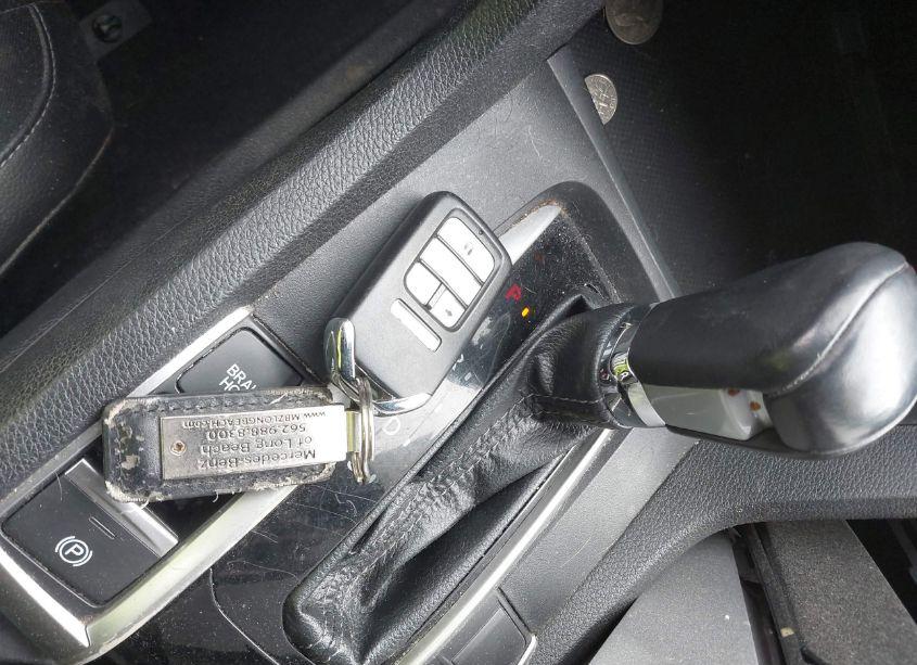 Photo 11 of 2019 Honda Civic SPORT (VIN 2HGFC2F80KH502694)