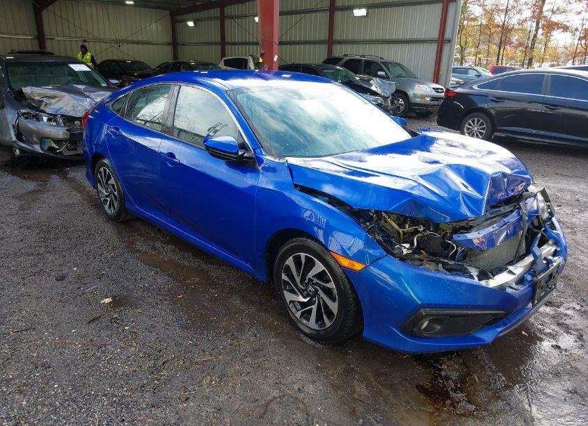 2019 Honda Civic SPORT (VIN 2HGFC2F80KH504008) main photo