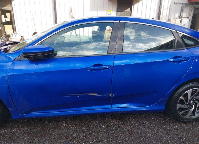 Photo 14 of 2019 Honda Civic SPORT (VIN 2HGFC2F80KH504008)