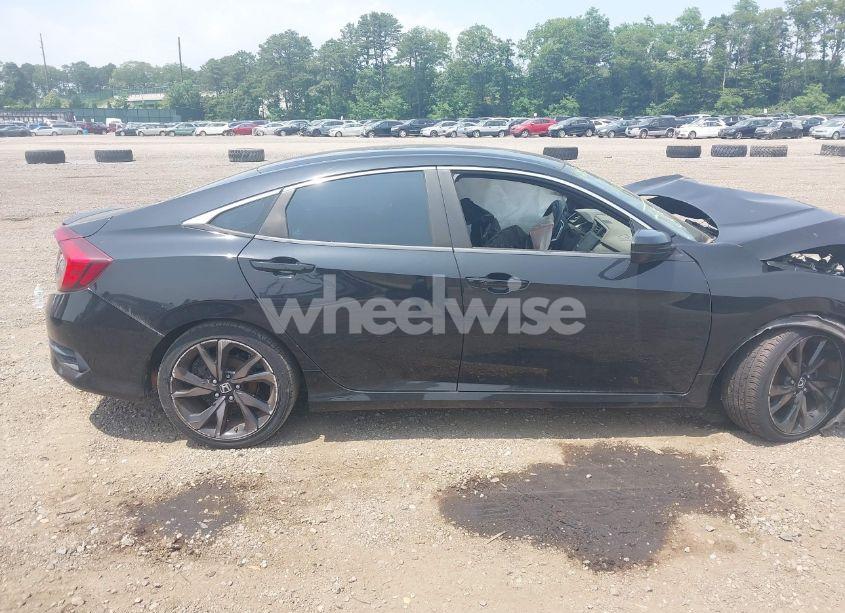 Photo 13 of 2019 Honda Civic SPORT (VIN 2HGFC2F80KH506342)