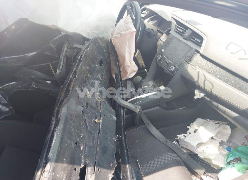 Photo 5 of 2019 Honda Civic SPORT (VIN 2HGFC2F80KH506342)