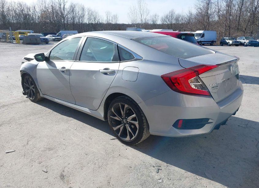 Photo 3 of 2019 Honda Civic SPORT (VIN 2HGFC2F80KH537963)