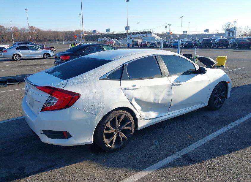 Photo 6 of 2019 Honda Civic SPORT (VIN 2HGFC2F80KH538756)