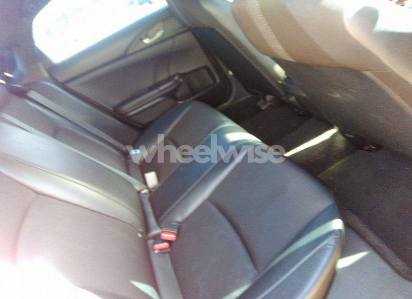 Photo 8 of 2019 Honda Civic SPORT (VIN 2HGFC2F80KH560305)