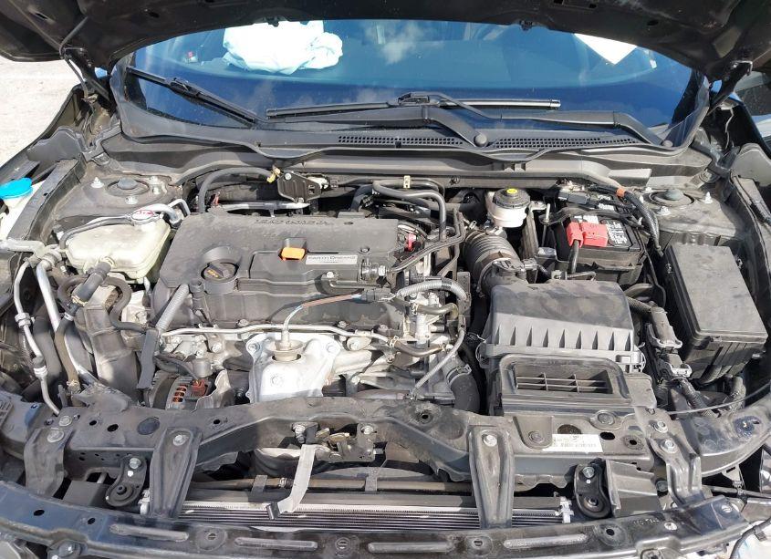 Photo 10 of 2019 Honda Civic SPORT (VIN 2HGFC2F80KH572678)