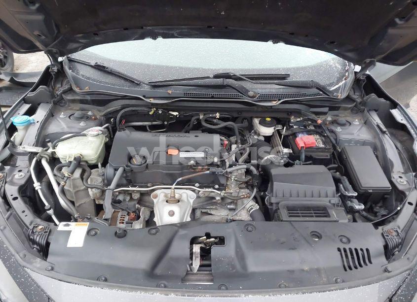 Photo 10 of 2019 Honda Civic SPORT (VIN 2HGFC2F80KH588640)