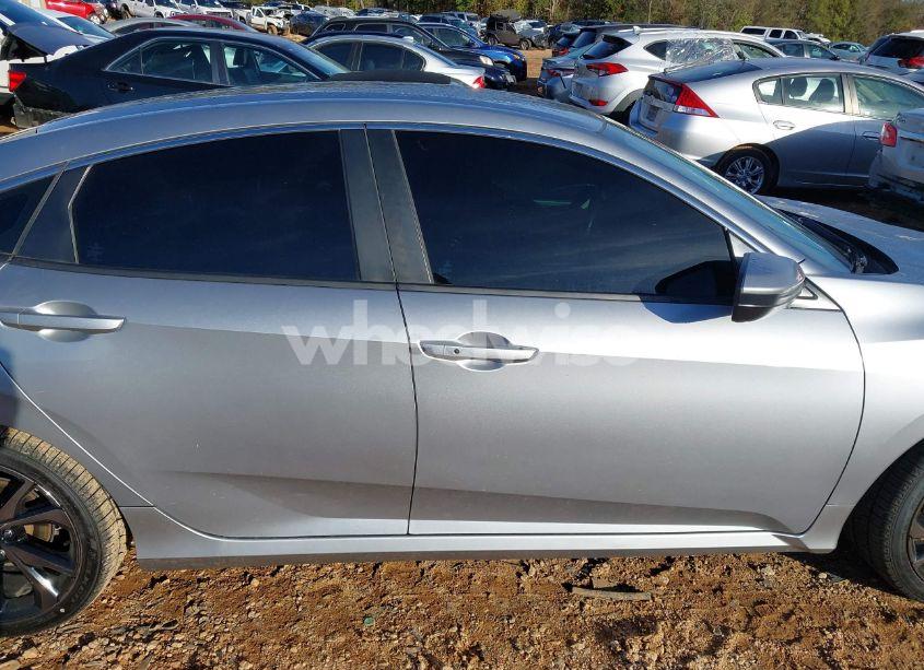 Photo 14 of 2019 Honda Civic SPORT (VIN 2HGFC2F80KH599685)