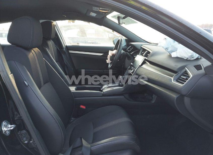 Photo 5 of 2020 Honda Civic SPORT (VIN 2HGFC2F80LH515771)