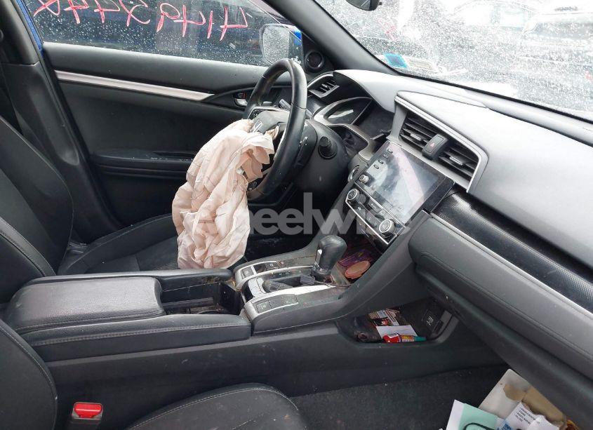 Photo 5 of 2020 Honda Civic SPORT (VIN 2HGFC2F80LH543053)