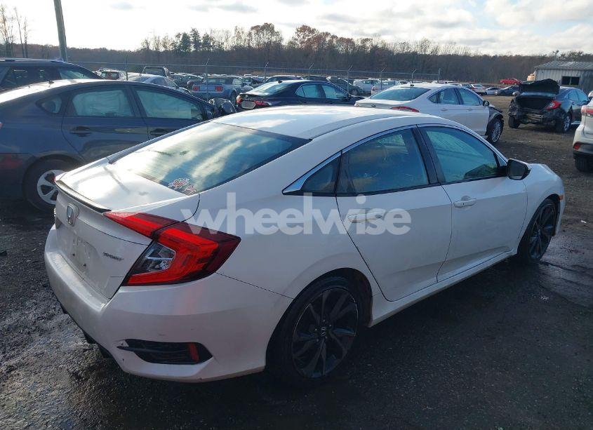 Photo 4 of 2020 Honda Civic SPORT (VIN 2HGFC2F80LH570415)