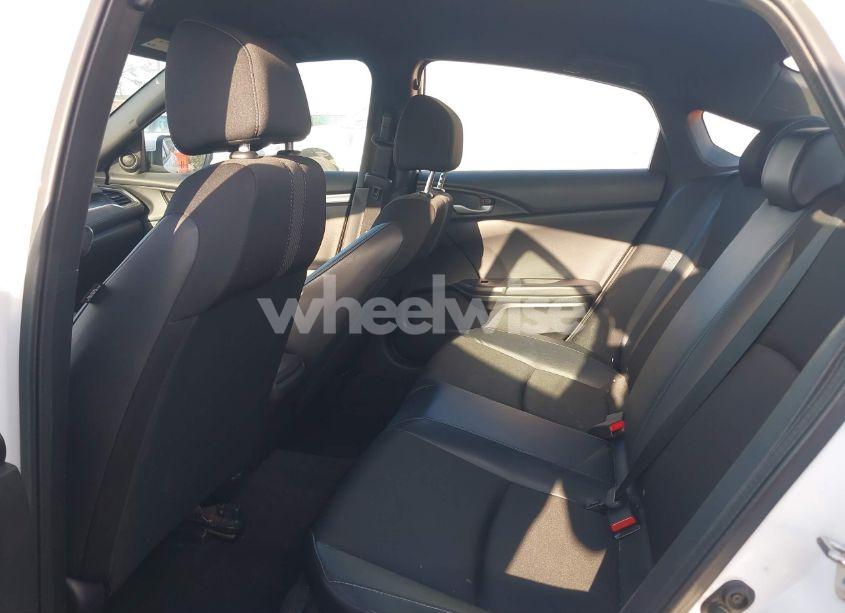 Photo 8 of 2020 Honda Civic SPORT (VIN 2HGFC2F80LH570415)