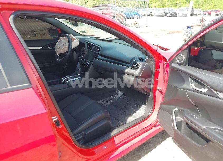 Photo 5 of 2020 Honda Civic SPORT (VIN 2HGFC2F80LH574643)