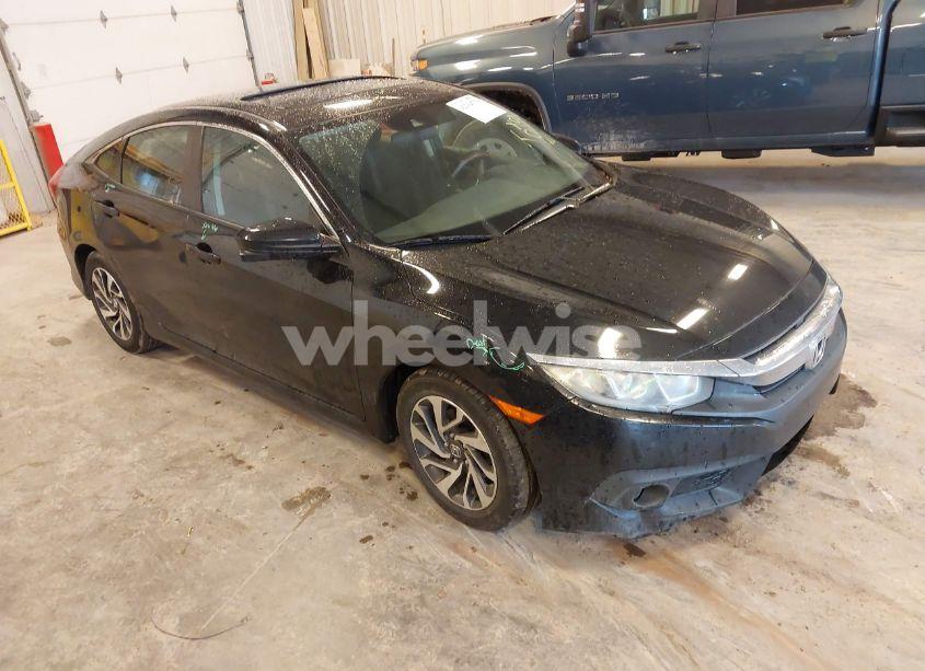 2016 Honda Civic EX (VIN 2HGFC2F81GH500833) main photo
