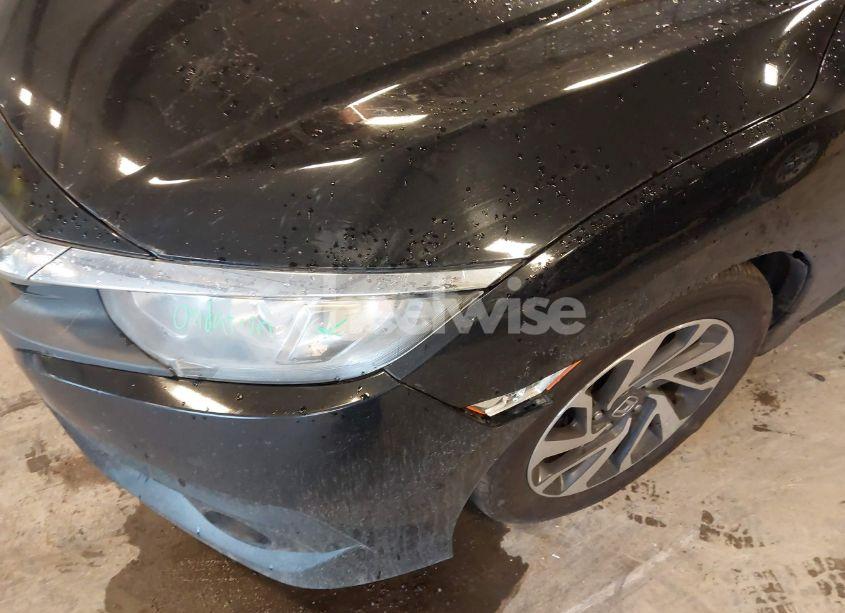 Photo 6 of 2016 Honda Civic EX (VIN 2HGFC2F81GH500833)