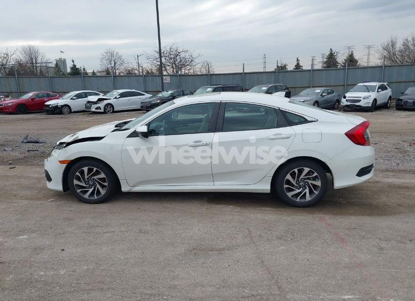 Photo 14 of 2017 Honda Civic EX (VIN 2HGFC2F81HH533154)