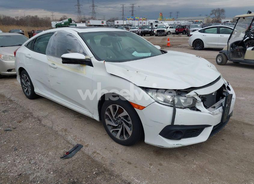 Photo 6 of 2017 Honda Civic EX (VIN 2HGFC2F81HH533154)