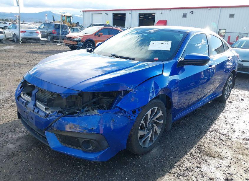 2018 Honda Civic EX (VIN 2HGFC2F81JH537842) main photo