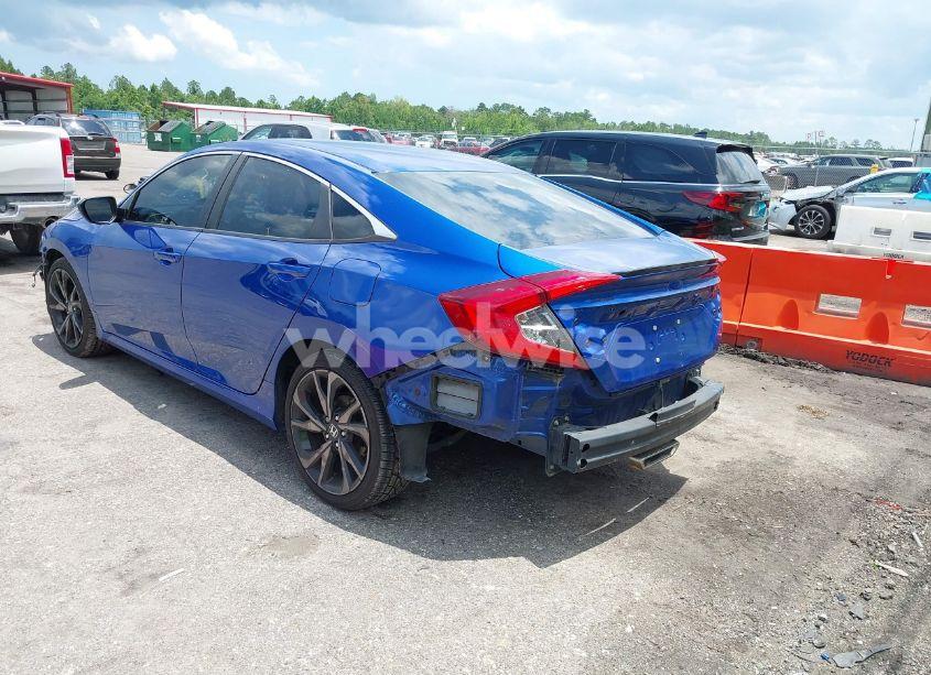 Photo 3 of 2019 Honda Civic SPORT (VIN 2HGFC2F81KH513557)