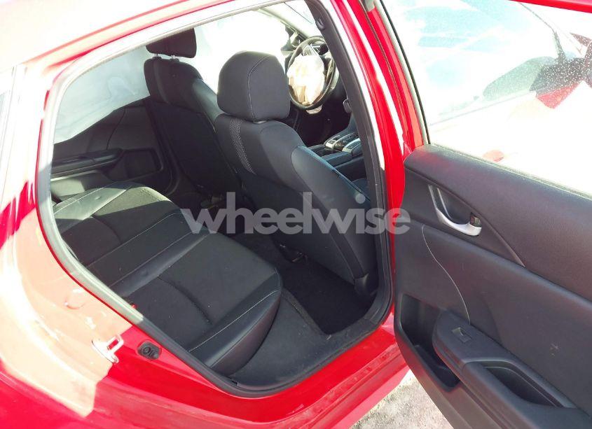 Photo 8 of 2019 Honda Civic SPORT (VIN 2HGFC2F81KH531217)