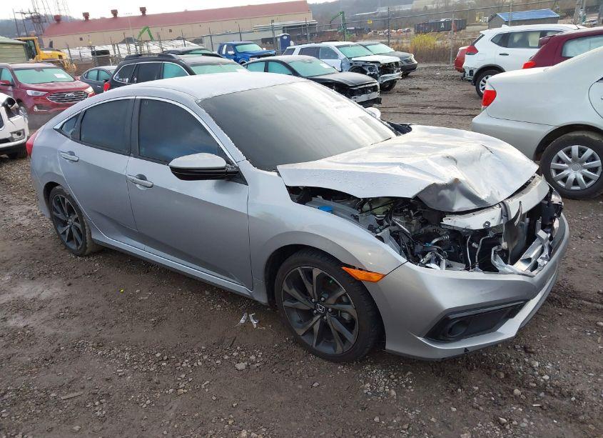 2019 Honda Civic SPORT (VIN 2HGFC2F81KH531749) main photo